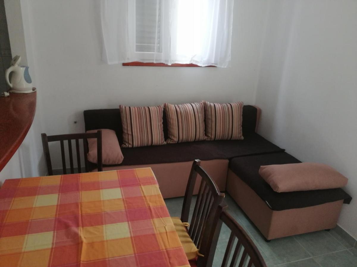 Apartmani Slavica Jezera Eksteriør billede